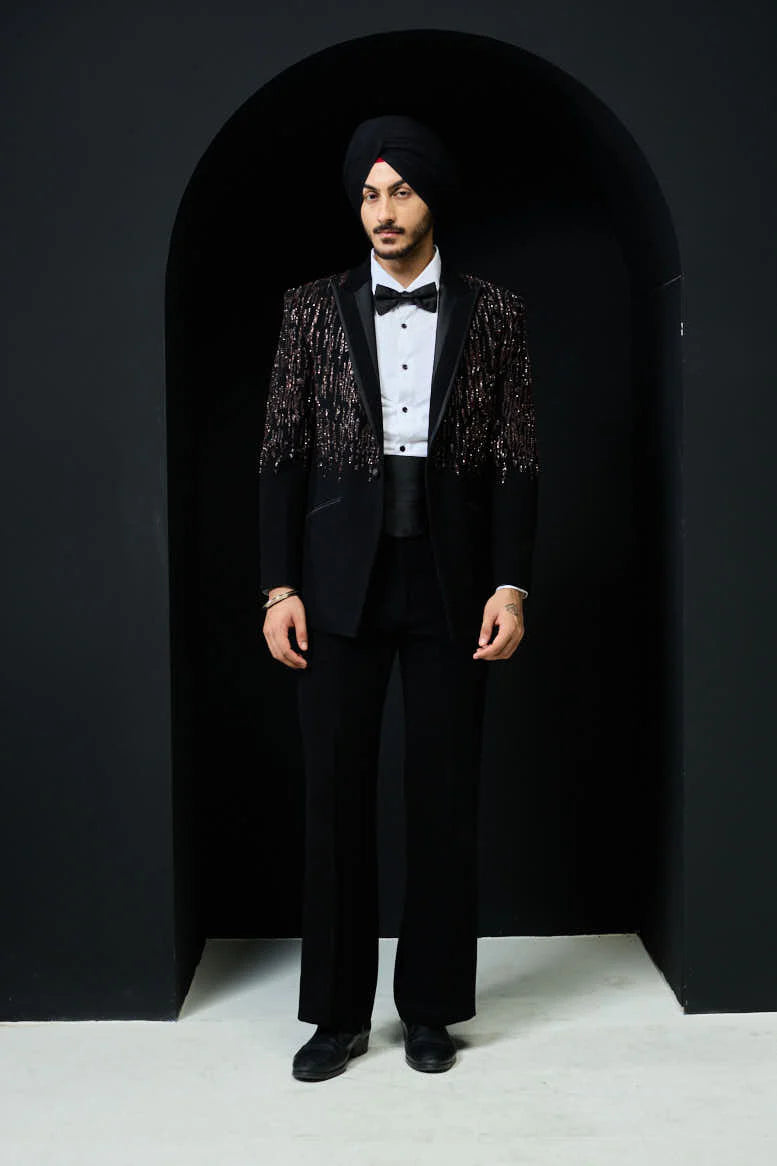Rose-gold Crystal Shower Black Tuxedo